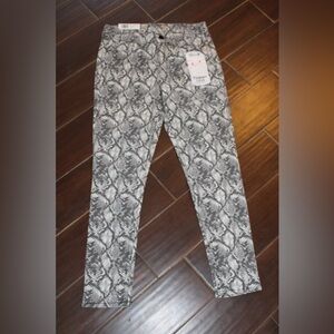 Seven7 Gray Snake Print Skinny Jeans Women's Size 10 NWT